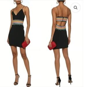 Alice + Olivia Loralee Embroidered Cutout Dress Size: 6